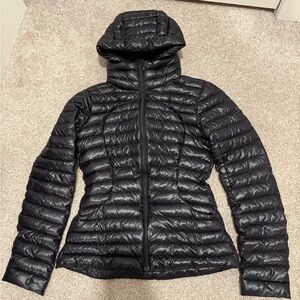 Lululemon pack it down puffer